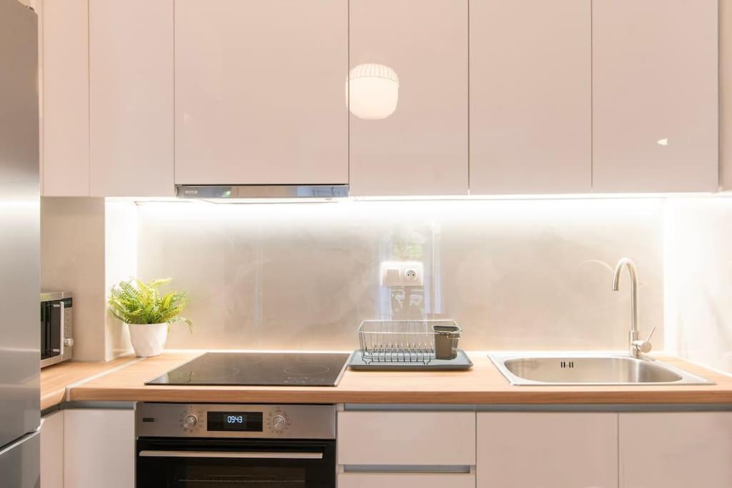 Apartment Ella's Cozy Escape With Balcony! Athen